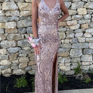 Size 0 Prom/Homecoming/Date Night/Fancy Dress